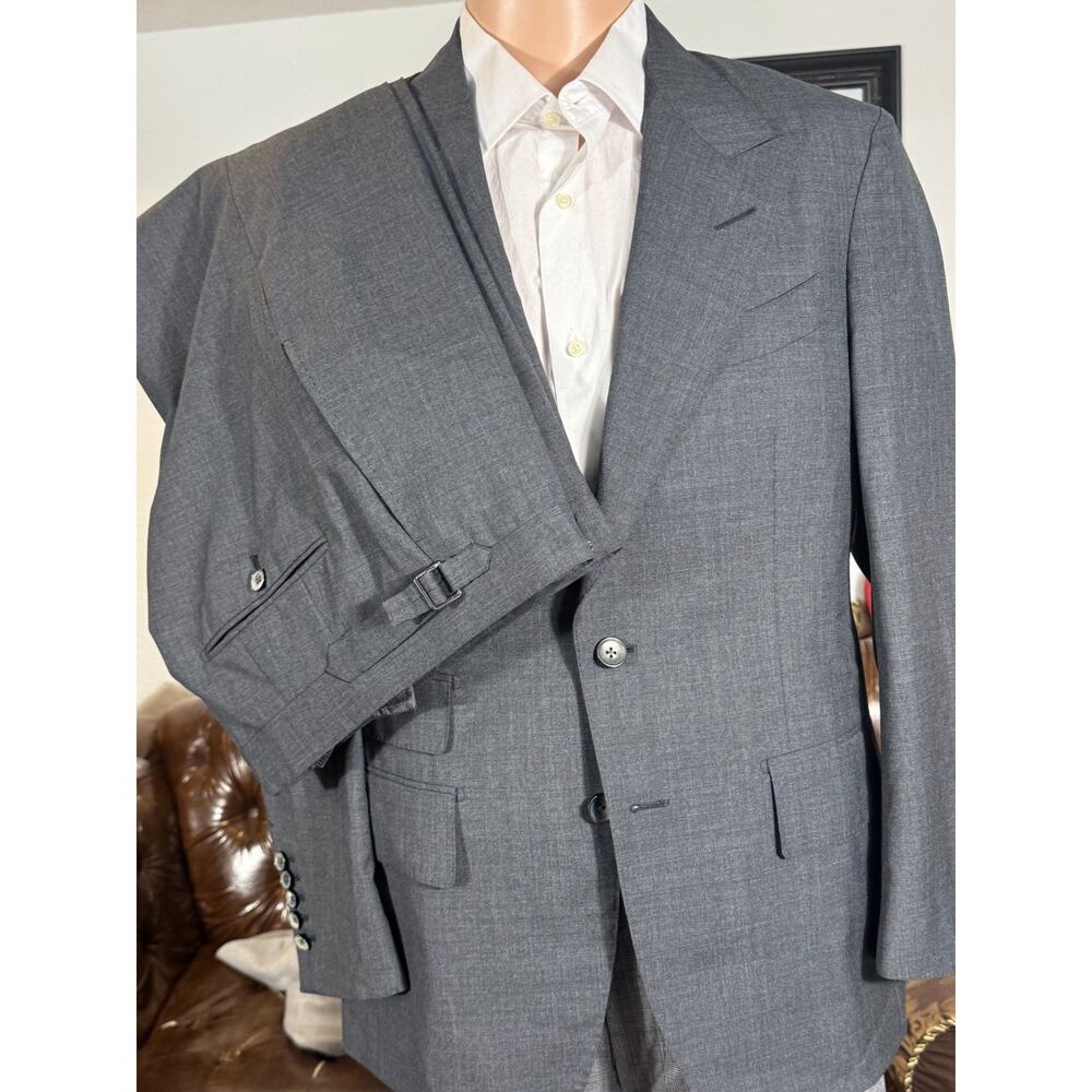 Tom Ford Shelton 2Pc Charcoal Wool Peak Lapel Suit 48R 38R 34x28 Trousers